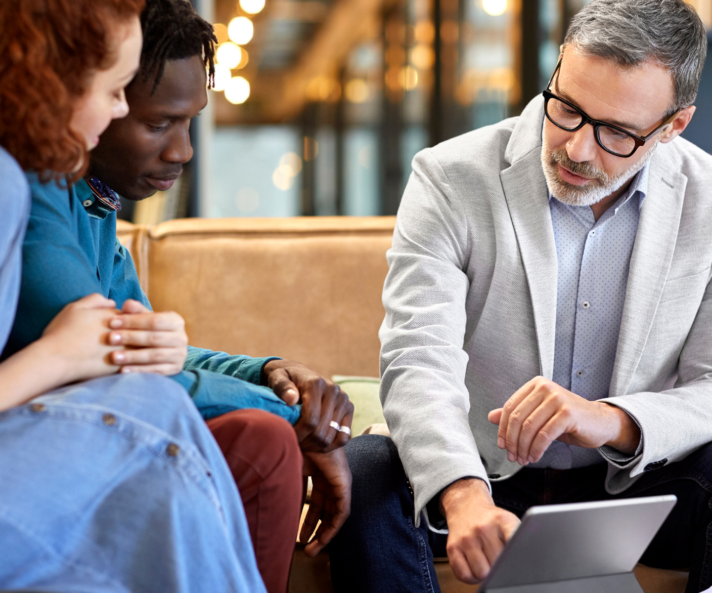 Broker explaining benefits to members